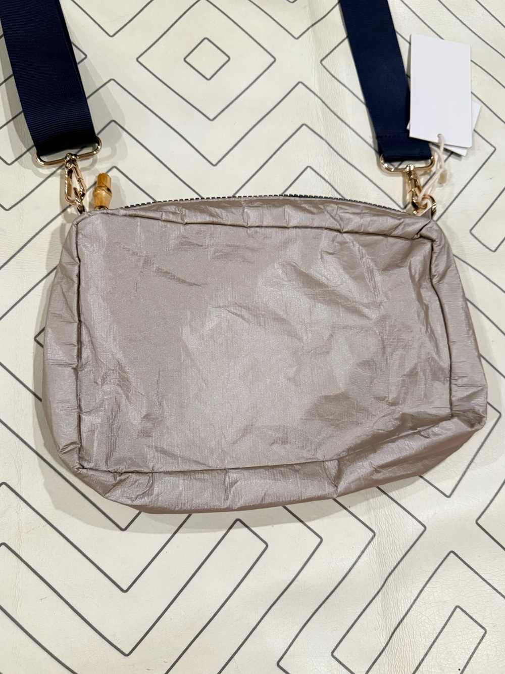 NWT Bourbon & Bamboo Champagne Crossbody Purse - Picture 9 of 12